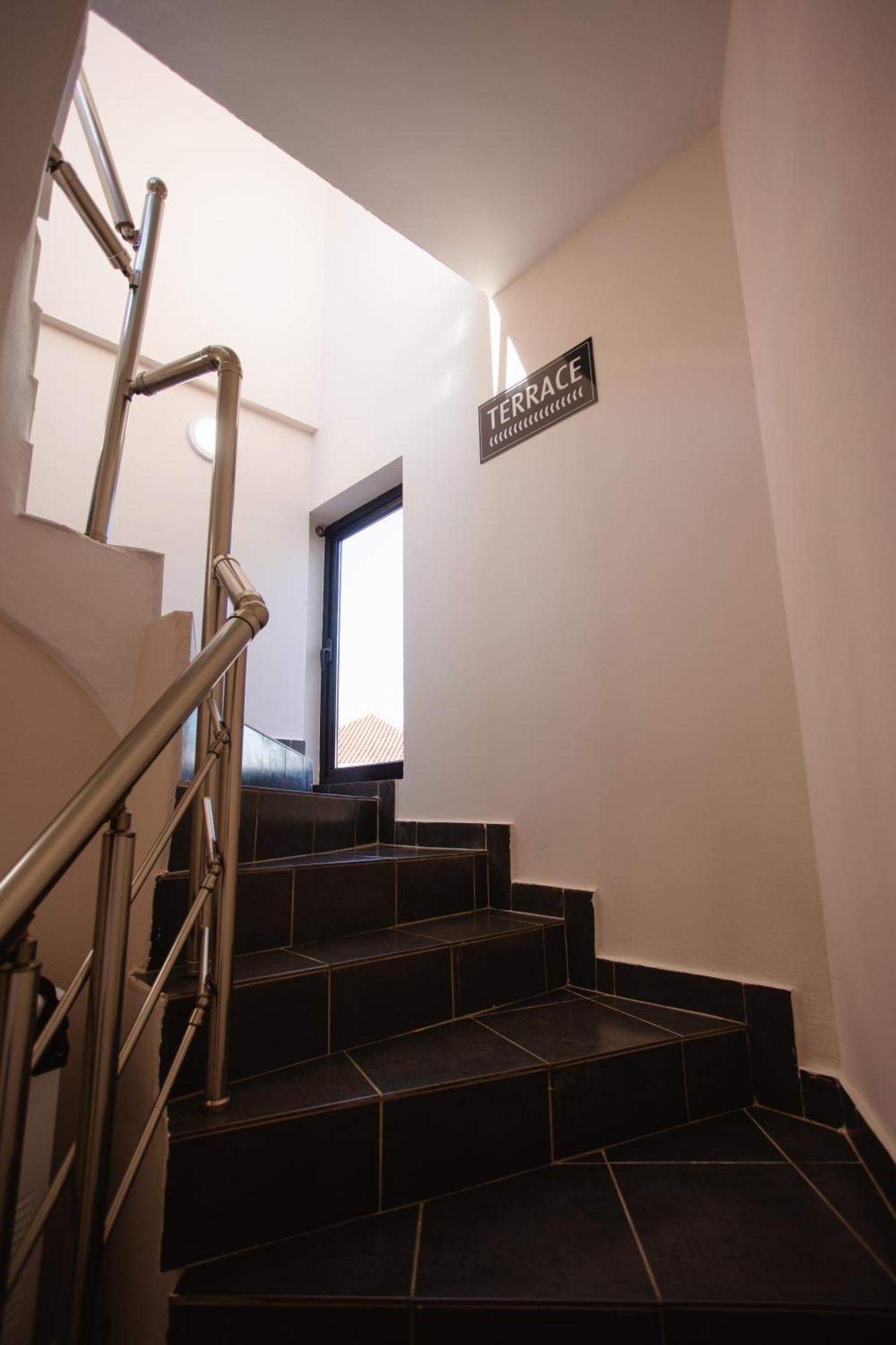 Downtown Hotel Shkodër Eksteriør billede